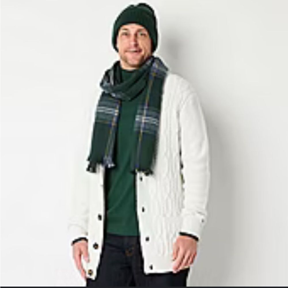NWT St. John's Bay Mens Set Beanie With Plaid Scarf Green